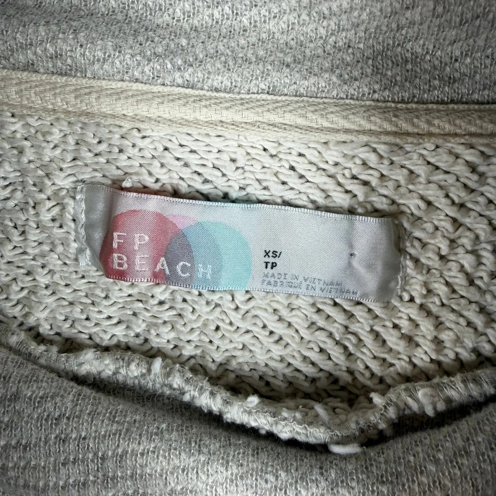 FP Beach Womens XS Grey Cowl Neck Open Back Oversized Textured Sweatshirt‎
